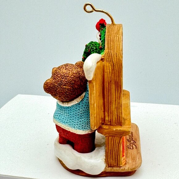 Hallmark 1996 Keepsake Ornament Tender Touches Ed Seale Premiere Exclusive - Picture 10 of 12